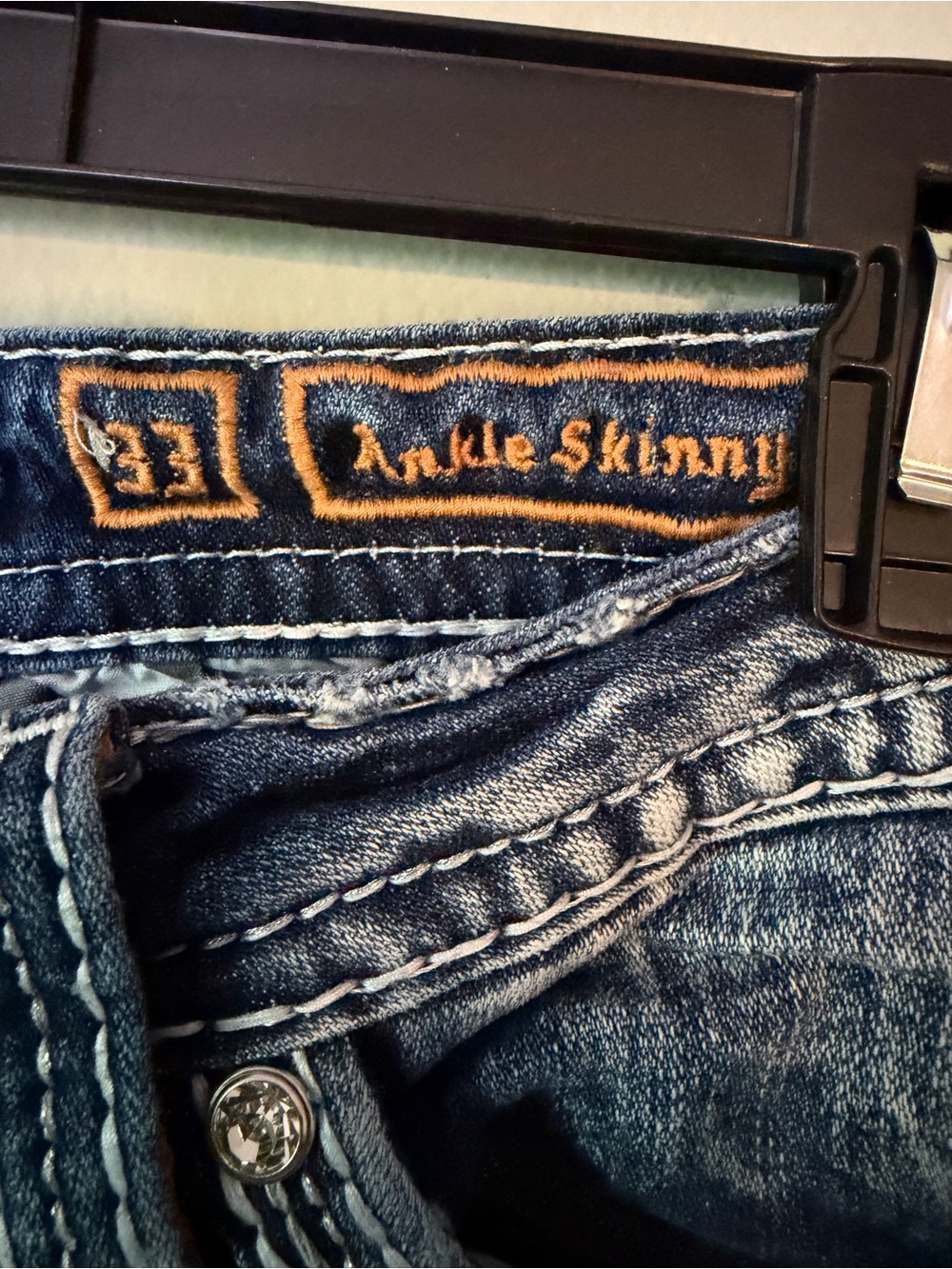 Gorgeous Rock Revival Lainna Ankle Skinny Jeans Embellished Pockets 26” Inseam - Picture 7 of 8